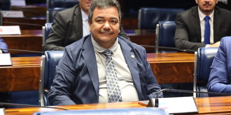 Prefeito de Barra de Santa Rosa também desmente apoio a Efraim Filho para o governo em 2026