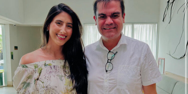 Rompida com prefeito, filha de Manoel Júnior deixa Ruy Carneiro e fecha com Mersinho, em Pedras de Fogo