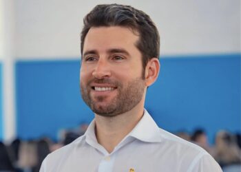 Lei de Michel Henrique é sancionada e garante vagas de estacionamento para gestantes e cuidadores de bebês na Paraíba