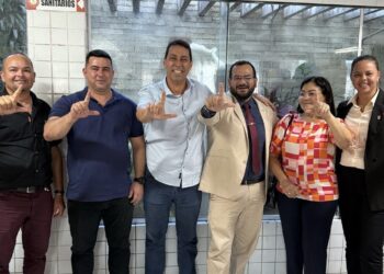 Presidente da Câmara de Lucena deixa oposição e retorna à base de Léo