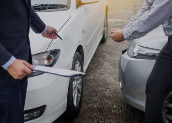 Confusão em CG: ex-vereador vende veículos a empresário, mas carros estavam com ordem de busca e apreensão