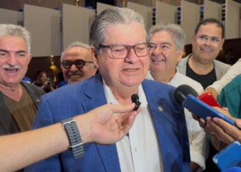 João discorda de Aguinaldo sobre prazo para escolha de candidato a governador