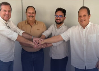 Racha em Mataraca: prefeito fecha com Maria Porto e Gervásio, mas vice fica com Tibério e Tyrone