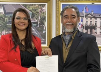 Presidente da Câmara de Bayeux empossa Dani Dantas como vereadora após licença da Pastora Anunciada