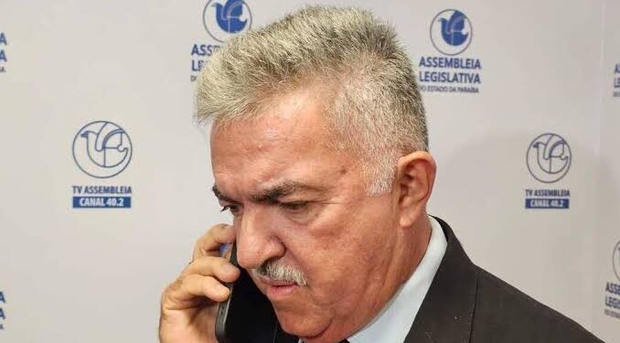 João Gonçalves surpreende e diz que votaria “nos três” para governador: Lucas, Cícero ou Adriano