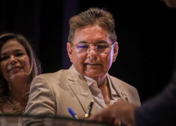 Bastidores: insatisfeito com Hugo, Galdino pode deixar Republicanos e causar ‘estrago’ no partido