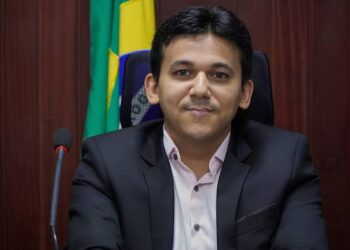 Bastidores: Jackson Alvino reúne base aliada na Câmara em nova tentativa de alinhamento