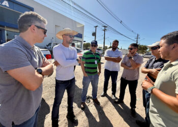 Após cobrança de André Coutinho, comitiva de Brasília vem à Paraíba para vistoriar obra de triplicação da BR-230