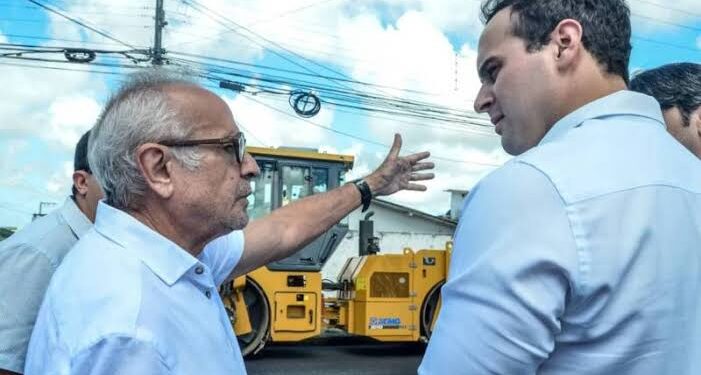 Cícero manda recado a Lucas: “Avisa ao vice-governador que tem gente do partido dele conversando com a oposição”