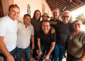 Cícero divide agenda com Veneziano no Brejo e aumenta rumores sobre ida ao MDB