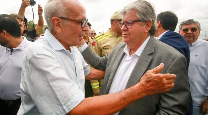 João Azevêdo confirma audiência decisiva com Cícero nesta sexta-feira às 12h