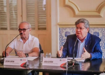 Cícero comunica decisão a João Azevêdo e oficializa pré-candidatura ao governo da Paraíba