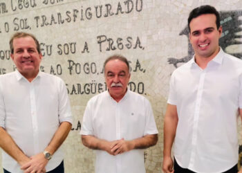 Inácio Falcão e Fábio Tyrone anunciam apoio a Lucas Ribeiro durante evento em Campina Grande