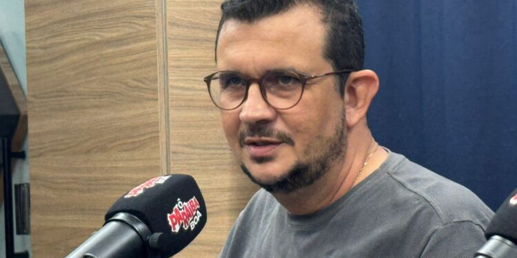 Auxiliar de Cícero nega projeto pessoal e diz que candidatura ao governo “foi lançada pelo povo”