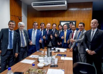 “PEC da Blindagem”: Apenas dois deputados paraibanos votam contra projeto polêmico