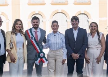 Danielle do Vale prestigia desfile cívico de Mamanguape e destaca força da cultura e das instituições
