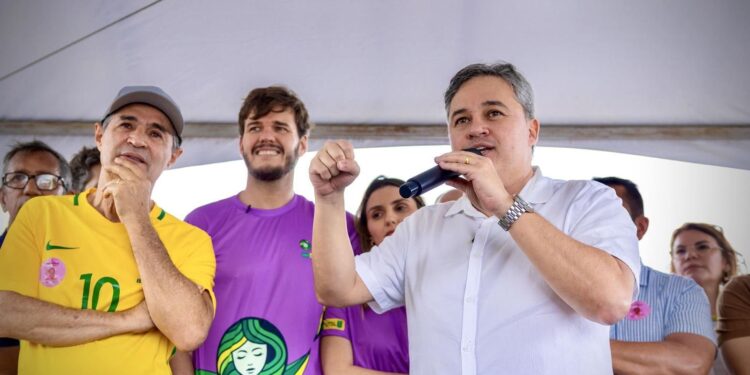 Efraim anuncia R$ 10 milhões para a saúde de Campina no aniversário de 161 anos: “O melhor presente é ajudar a salvar vidas”