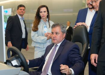 Na China, Efraim visita “Smart Cities” buscando conhecimento em inovação, tecnologia, mobilidade e gestão digital