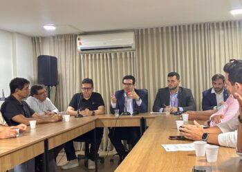 Solidariedade reúne cúpula e oficializa rompimento com Cícero; Fábio Carneiro sobe o tom