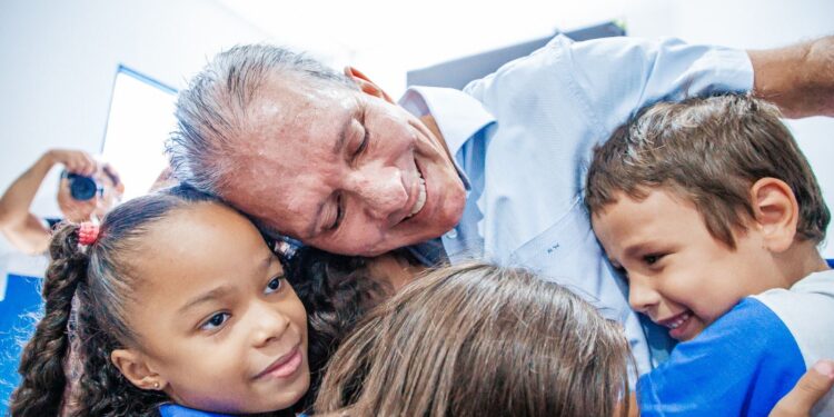 Patos é 1º lugar na qualidade da educação no ranking de competitividade dos municípios 2025