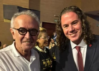 Bastidores: Cícero e Veneziano vão à mesa com presidente nacional do MDB