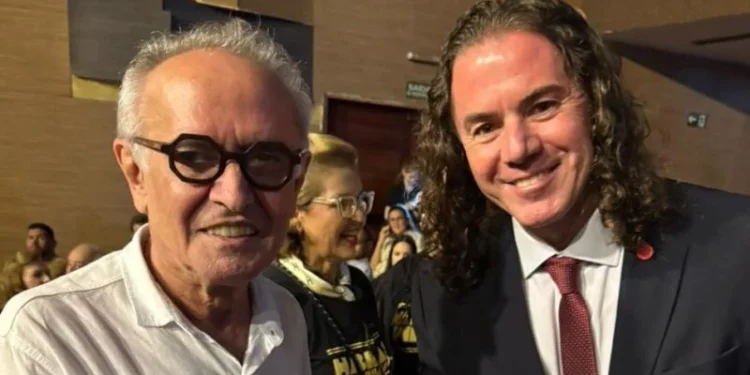 Bastidores: Cícero e Veneziano vão à mesa com presidente nacional do MDB