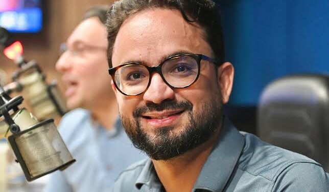 Tibério desponta entre os dez nomes mais citados para a Assembleia, aponta pesquisa