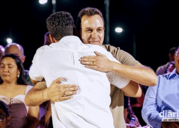 Lucas Ribeiro recebe apoio de Espedito Filho e sela aliança com todos os prefeitos do Vale do Rio do Peixe