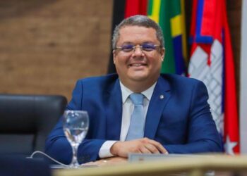 TCE aponta ilegalidade em novo contrato da Câmara de Cabedelo e presidente já soma 12 processos em nove meses