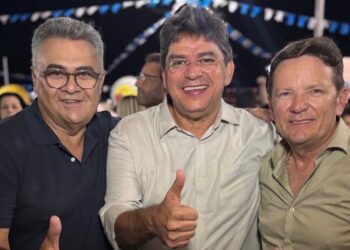 Márcio Roberto cumpre agenda em quatro municípios e reforça harmonia com Galego da Gavel em Pombal