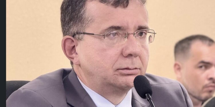 Presidente da Câmara de Caaporã rebate fake news e ironiza: “Investigado pelo MP não sou eu”
