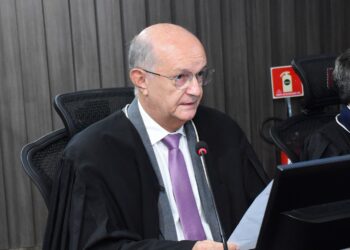 Biblioteca do STJ adquire livro do desembargador paraibano Aluízio Bezerra sobre improbidade administrativa