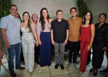 Efraim visita Pirpirituba, celebra R$ 7 mi em investimentos e reforça parceria com Danilo Rocha