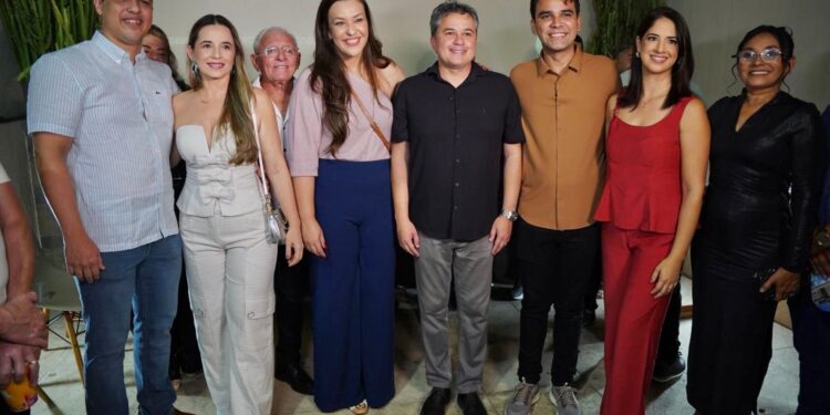 Efraim visita Pirpirituba, celebra R$ 7 mi em investimentos e reforça parceria com Danilo Rocha