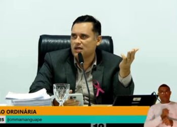 Mamanguape: Neto Belino trava aprovação de terreno para casas populares e prefere votar título de cidadão