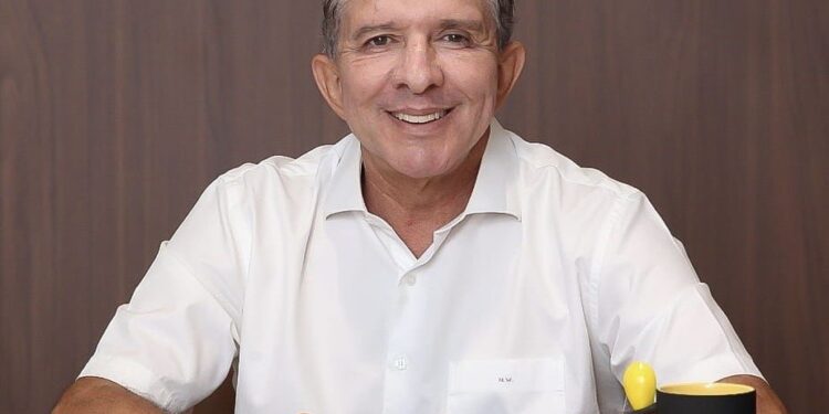 Nabor vai injetar R$50 milhões na economia de Patos com pagamentos do mês de novembro, dezembro e 13º