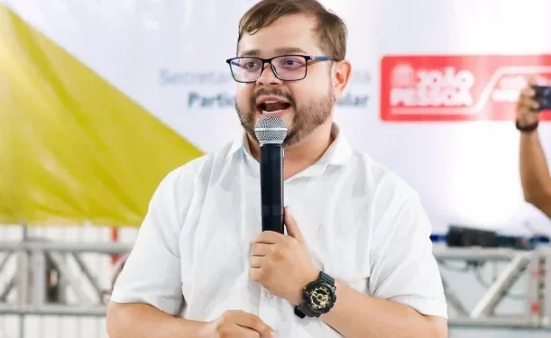 Mais um aliado de João Azevêdo entrega cargo na prefeitura de JP