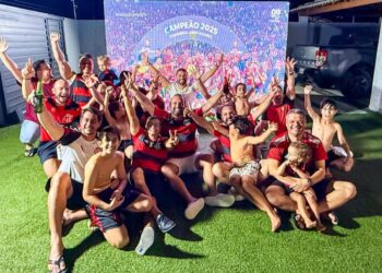 Vítor Hugo aparece com opositores e reforça sinais de rompimento político em Cabedelo