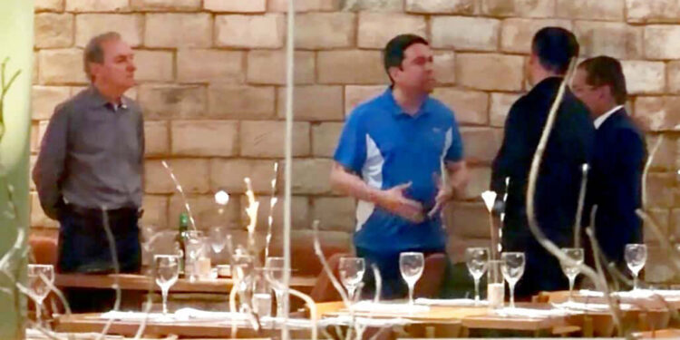 Felipe Leitão, Galdino e Hugo Motta se reúnem neste momento em hotel na Capital