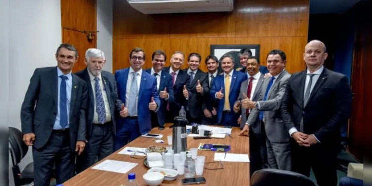 Na madrugada, deputados aprovam PL da Dosimetria, que reduz pena de Bolsonaro; veja como votaram os paraibanos