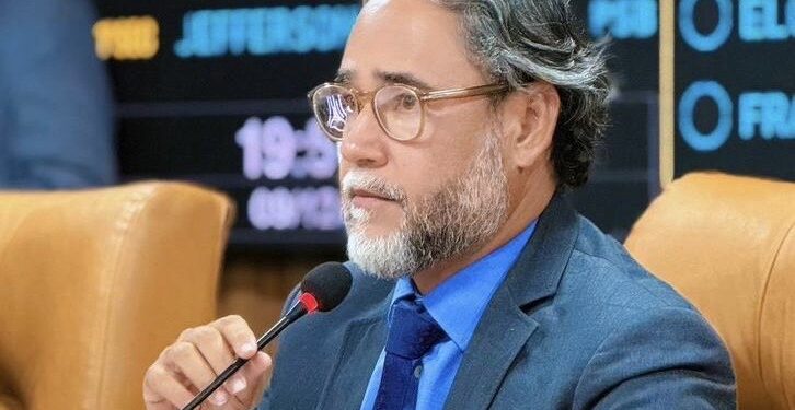 Articulação de Adriano Martins une situação e oposição na aprovação por unanimidade do PPA, LDO e LOA em Bayeux