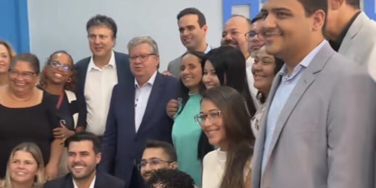 Ausência de Felipe Leitão e Tacyana chama atenção em agenda do ministro e base governista em Bayeux