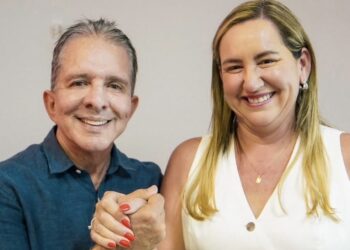 Senado: Prefeita da maior cidade do Cariri declara apoio a Nabor e amplia desgaste de Veneziano