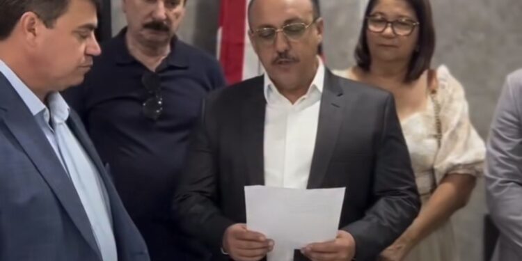 Zezinho Botafogo toma posse como vereador da Capital após morte de Edmilson Soares