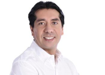 Nelinho Costa amplia percentual e aparece pela terceira vez seguida nas pesquisas à Assembleia