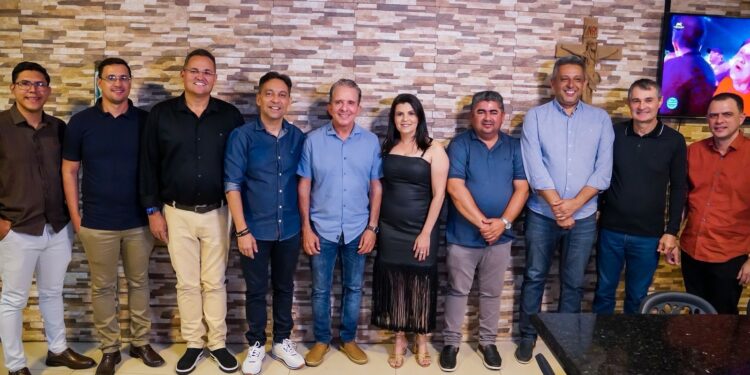 Senado: Deputado Fábio Ramalho e quatro prefeitos da sua base declaram apoio a Nabor