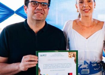 Em vista à Festa da Carne de Sol, Eduardo Carneiro é homenageado com título de cidadão picuiense e recebe apoio em 6 cidades do Curimataú