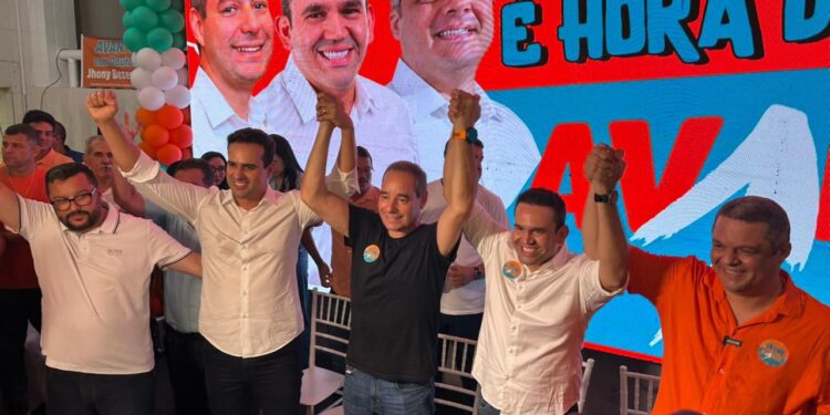 Durante posse no Avante, Jhony afasta especulações e confirma apoio a Lucas, João e Nabor