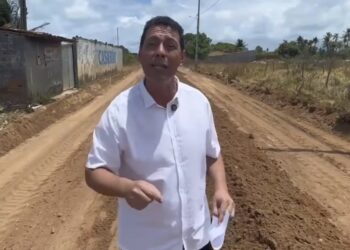 Prefeito Léo Bandeira anuncia obra histórica de pavimentação ligando a PB-025 a Ponta de Lucena