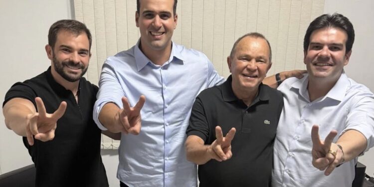 Prefeito de Conceição senta com Cícero, mas anuncia apoio a Lucas após articulação de Eduardo Carneiro